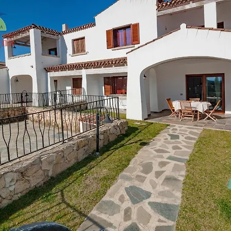 Mas House Appartamento Budoni