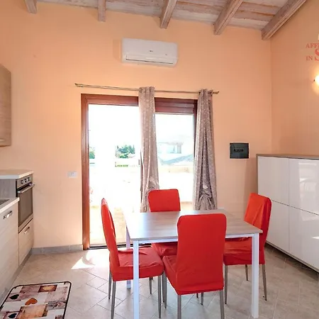 Mas House Apartamento Budoni